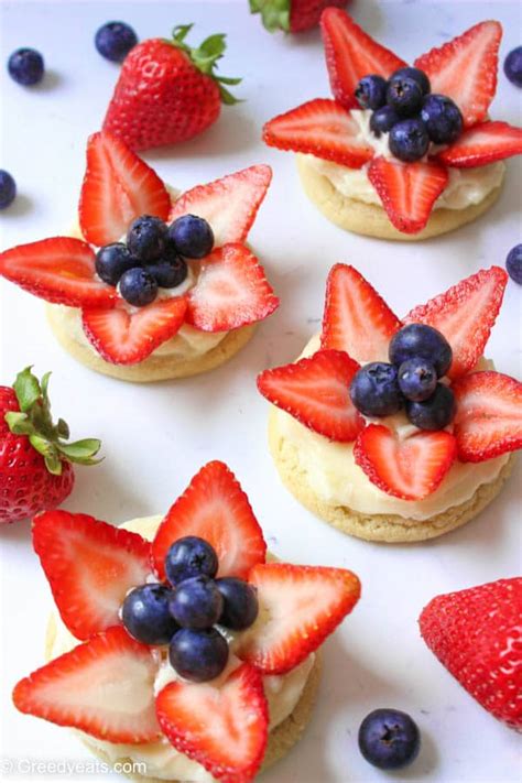 mini-fruit-pizza-cookies-with-easy-cream-cheese image