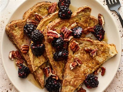 blackberry-vanilla-french-toast-recipe-self image