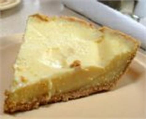 piccadilly-cafeteria-lemon-ice-box-pie-recipe-sparkrecipes image