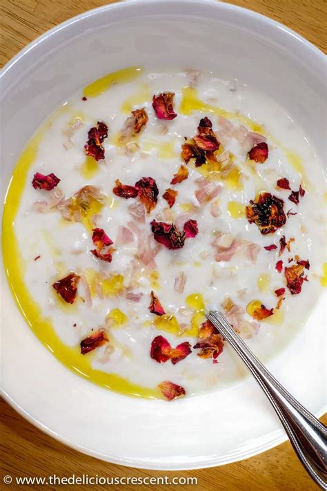 persian-shallot-yogurt-dip-mast-o-musir-the-delicious image
