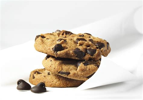 the-real-neiman-marcus-chocolate-chip-cookies image