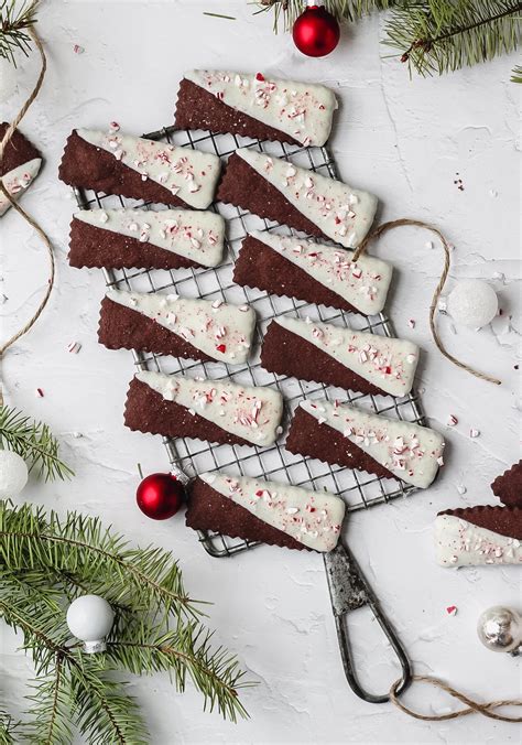 chocolate-peppermint-shortbread-cookies image