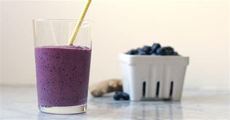 blueberry-ginger-smoothie-recipe-purewow image