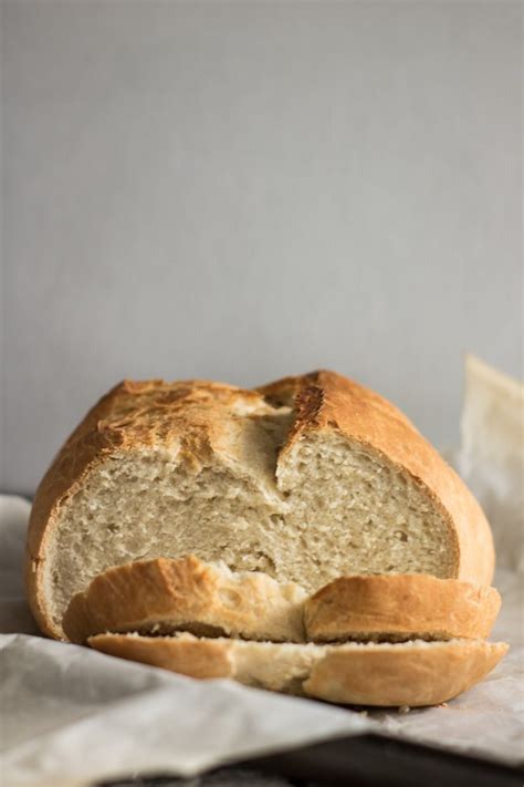 dutch-oven-beer-bread-recipe-milk-and-pop image