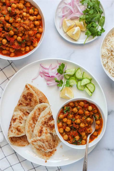 instant-pot-easy-chana-masala-indian-dinner image