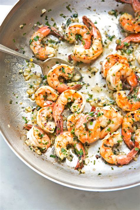 15-minute-garlic-shrimp-in-lemon-butter-sauce-little image