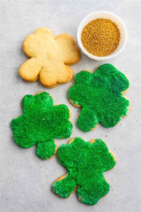 shamrock-sugar-cookies-recipe-crazy-for-crust image