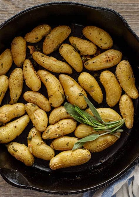 oven-roasted-fingerling-potatoes-healthier-dishes image
