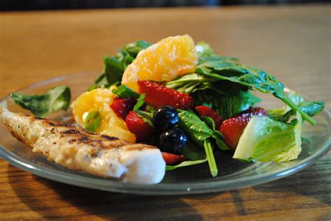 grilled-chicken-citrus-salad-with-citrus-vinaigrette image