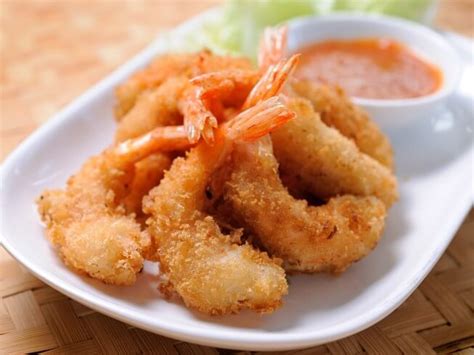 fried-shrimp-with-dipping-sauce-recipe-cdkitchencom image