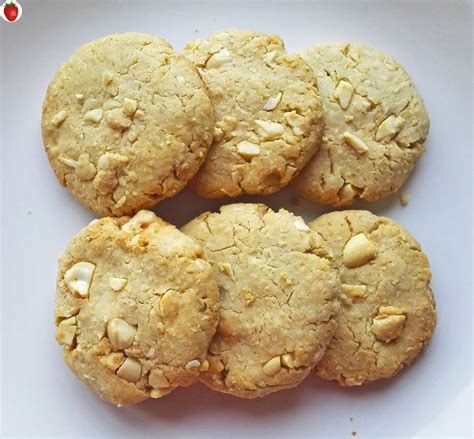 crispy-honey-cookies-with-nuts-dairy-free-gluten image