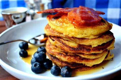 american-buttermilk-and-blueberry-pancakes-with image
