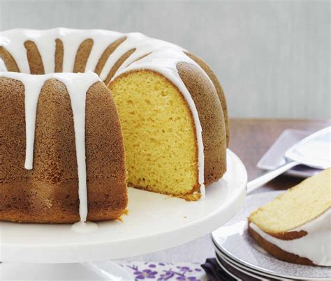 easy-almond-bundt-cake-recipe-with-almond-flavored image