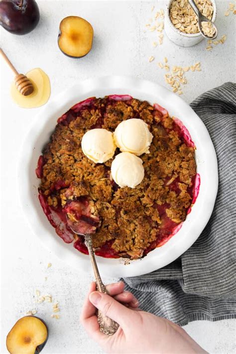 simple-plum-crisp-made-with-fresh-plums-fit-foodie image