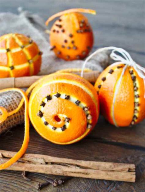 how-to-make-orange-pomanders-with-spices image
