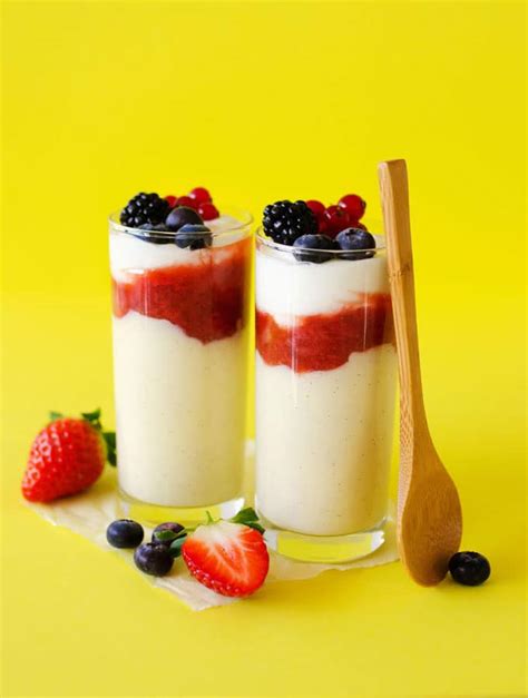 vla-flip-recipe-dutch-custard-with-yogurt-and-berries image