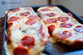 pizza-bread-recipe-quick-easy-buns-in-my-oven image