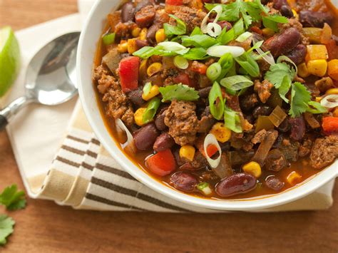 recipe-beef-bean-and-veggie-chili-whole-foods image