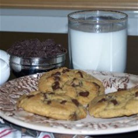 butter-flavored-crisco-ultimate-chocolate-chip-cookie image