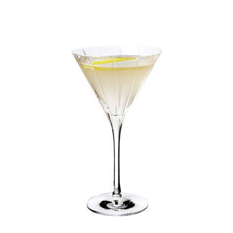 vesper-dry-martini-cocktail image