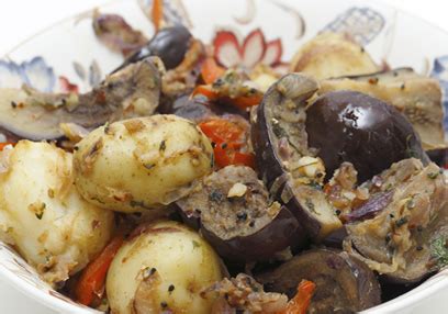 potato-aubergine-mushroom-curry-a-vogel image