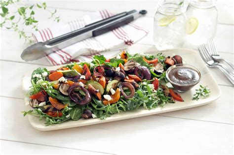 balsamic-grilled-vegetable-salad-earthbound-farm image