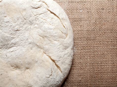 100-whole-wheat-no-oil-bread-machine-pizza-crust image