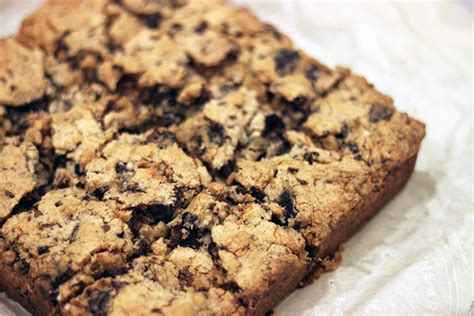 12-ways-to-use-oreo-cookies-and-oreo-creme-spoon image