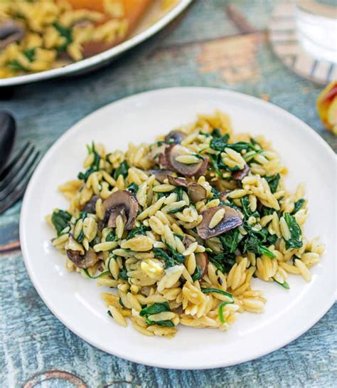 one-pot-orzo-with-mushrooms-and-spinach-k33-kitchen image