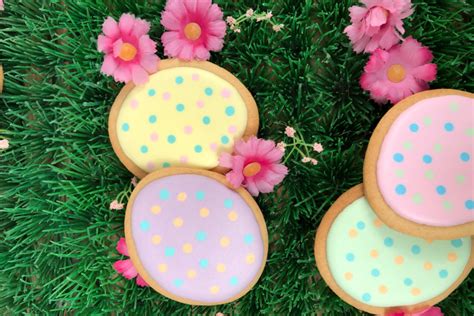 easter-egg-cookies-with-royal-icing-funcakes image