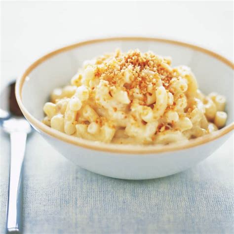 everyday-lighter-macaroni-and-cheese-cooks image
