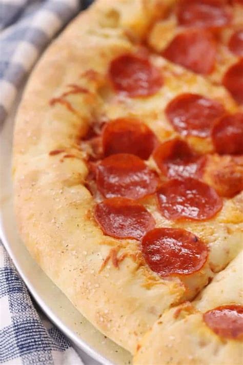 easy-homemade-stuffed-crust-pizza-recipe-the image