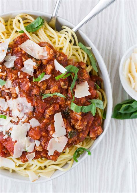 crockpot-spaghetti-sauce-meat-or-vegetarian-rachel image