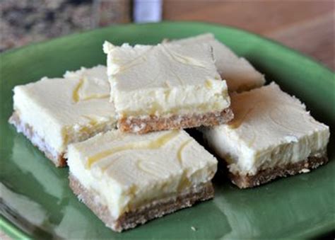 key-lime-swirl-cheesecake-bars-baking-bites image