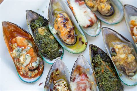 new-zealand-mussels-served-5-ways-chef-dennis image