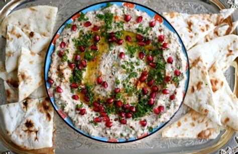 14-foods-middle-easterners-cant-live-without-spoon image