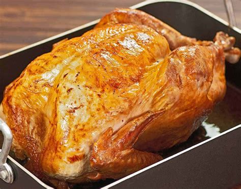 roasted-brined-turkey-with-pan-gravy image