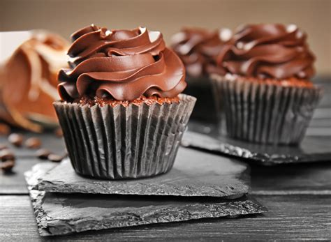 we-tested-5-chocolate-cupcakes-and-this-is-the-best-one image