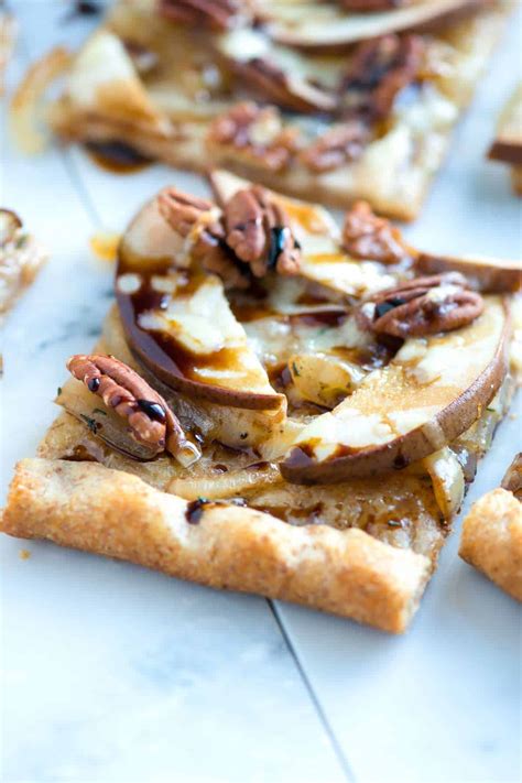 balsamic-pear-and-onion-pizza-recipe-inspired-taste image
