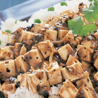 stir-fried-tofu-and-shiitake-mushrooms-in-spicy-black image