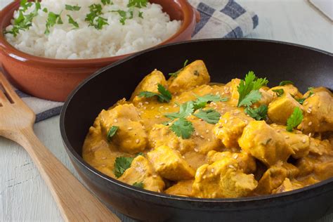 chicken-curry-for-a-large-party-mummypagesie image