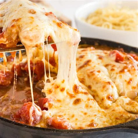 italian-style-mozzarella-chicken-kylee-cooks image