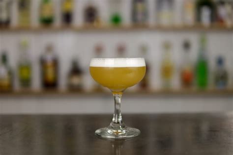 the-best-whiskey-sour-recipe-top-3-steve-the image