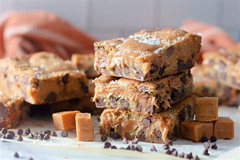 salted-caramel-chocolate-chip-cookie-bars image