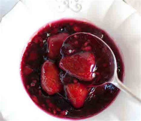 finnish-sweet-berry-soup-honest-cooking image
