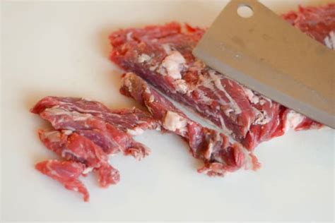 skirt-steak-stir-fry-recipe-food-fanatic image
