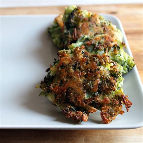 broccoli-fritters-for-babies-toddlers-kids image