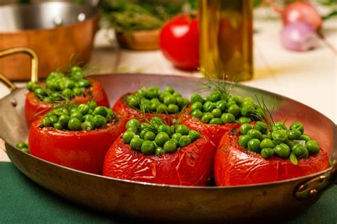 tomates-farcies-food-over-50 image