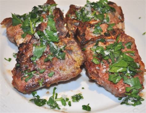 grilled-lamb-chops-with-mustard-glaze-family image