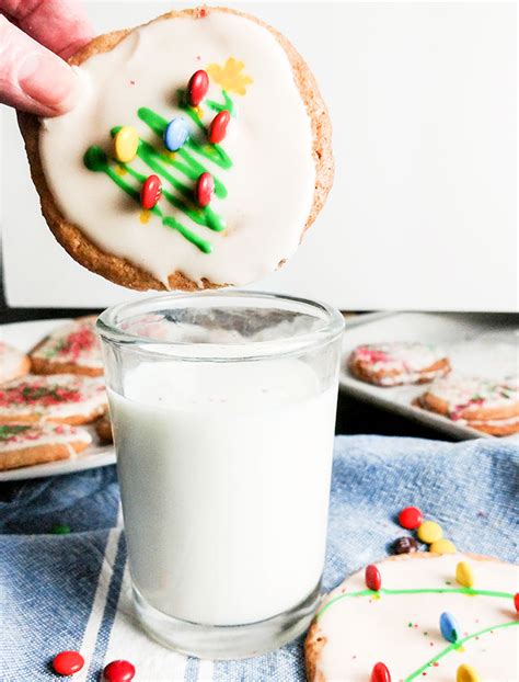 moms-christmas-cookies-with-icing-on-the-go-bites image
